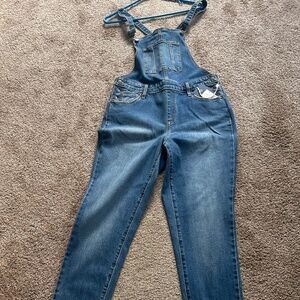 Women’s cute overalls